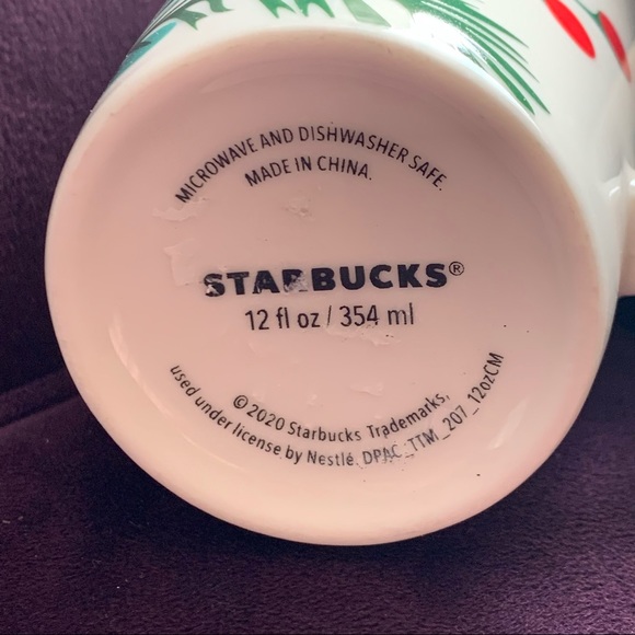 Starbucks Christmas mug 2020 - Picture 5 of 5